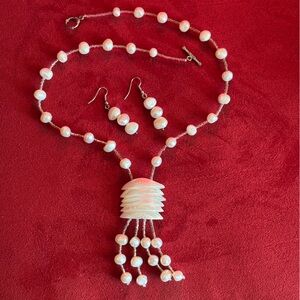 Faux pearl and shell necklace and earrings set